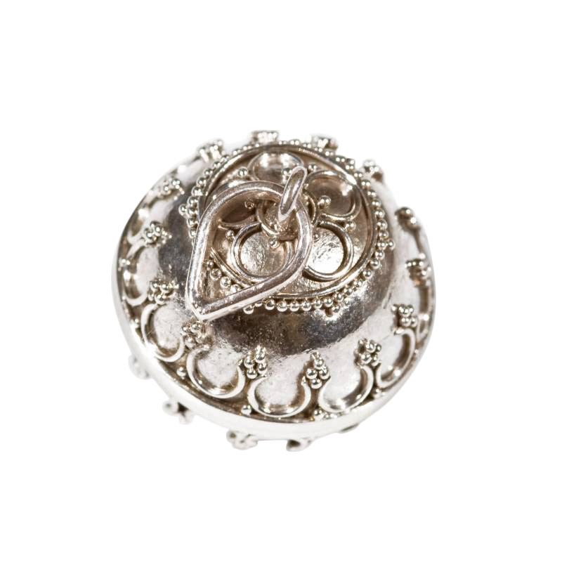 Chiama Angeli in Argento Lavorato con Ricamo