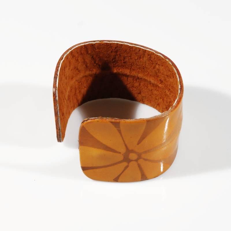 bracciale-in-cuoio-dipinto-a-mano-fiore-arancio