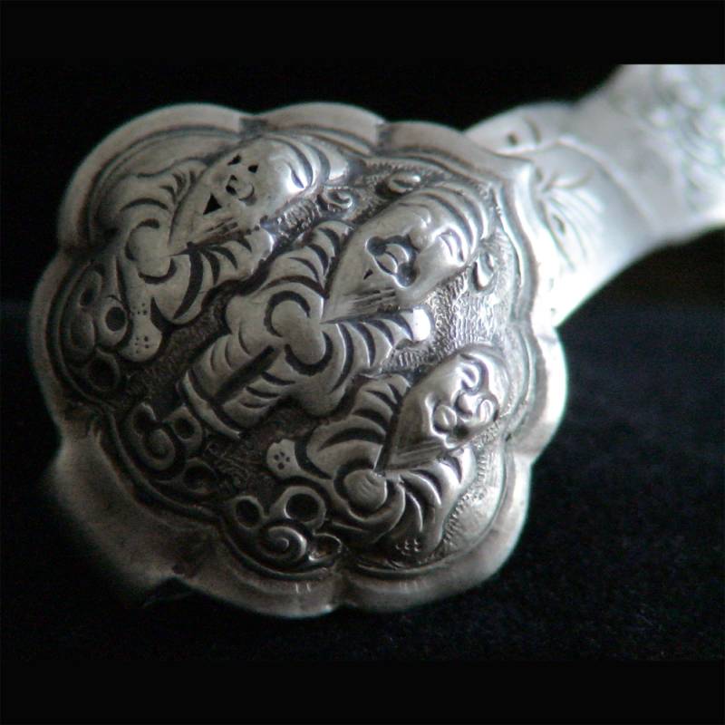 fermacapelli-bai-in-argento-finemente-cesellato