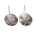 orecchini-pendenti-tondi-in-argento-lavorato