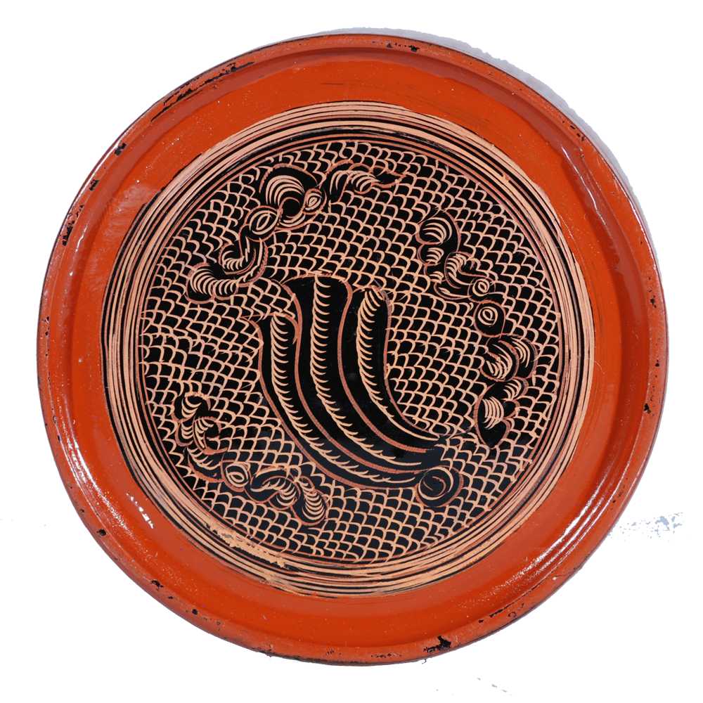 scatola-in-lacca-birmana-con-decorazioni-animali-stilizzati