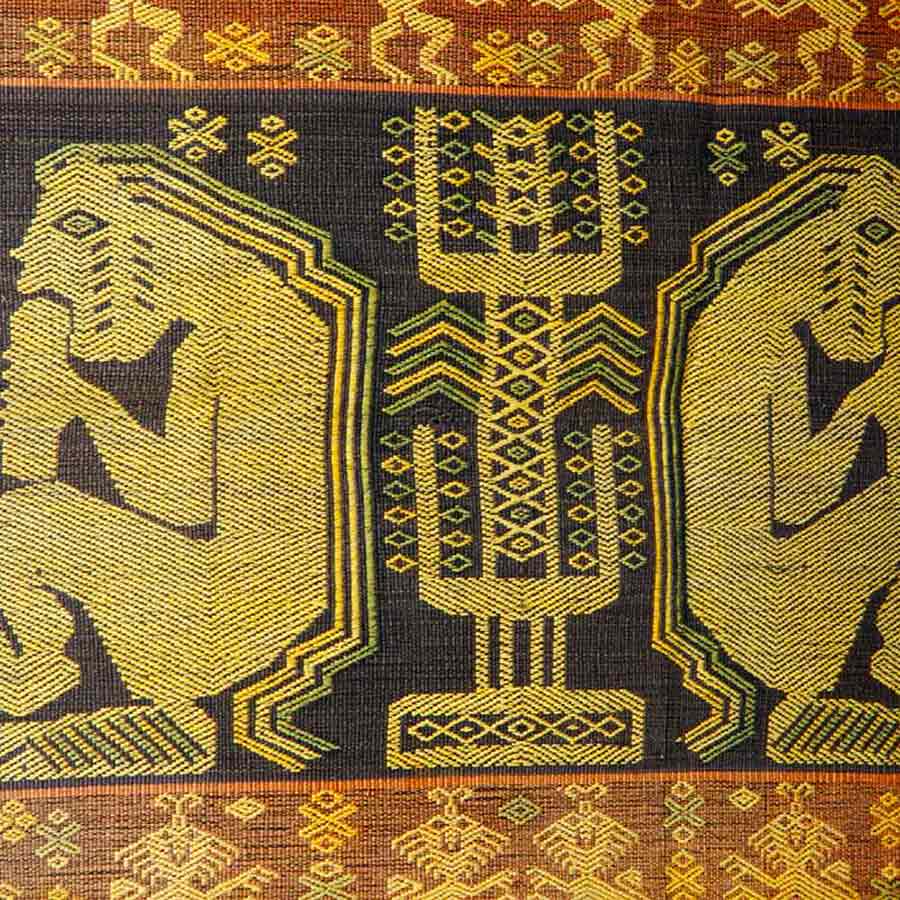 pahekung-figure-tribali-giallo-blu