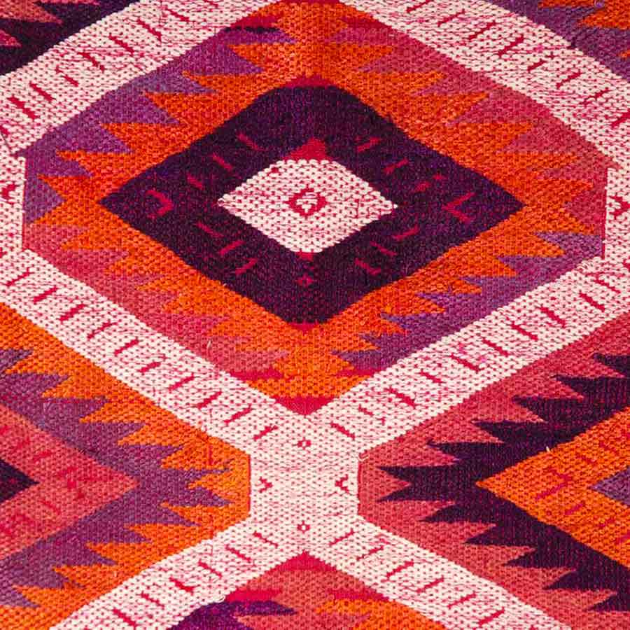 coperta-thai-leu-seta-tessuta-telaio-rossa-beige