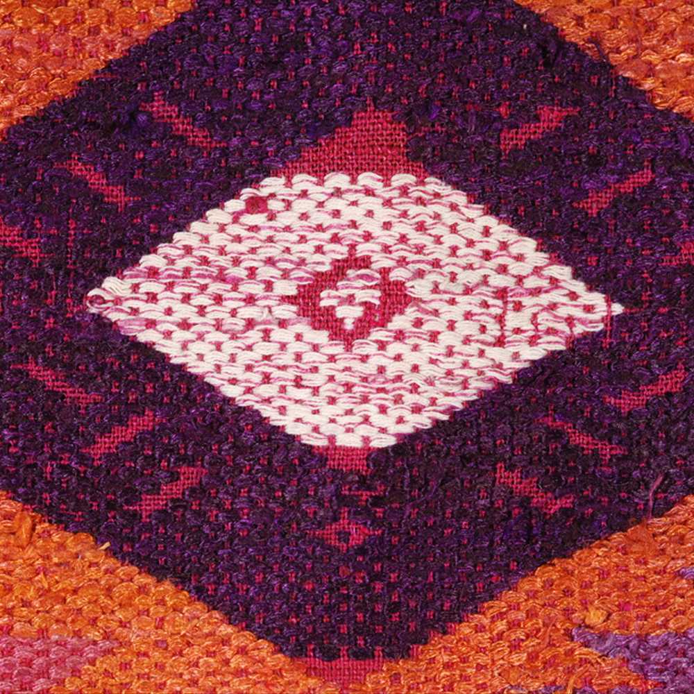 coperta-thai-leu-seta-rossa-beige